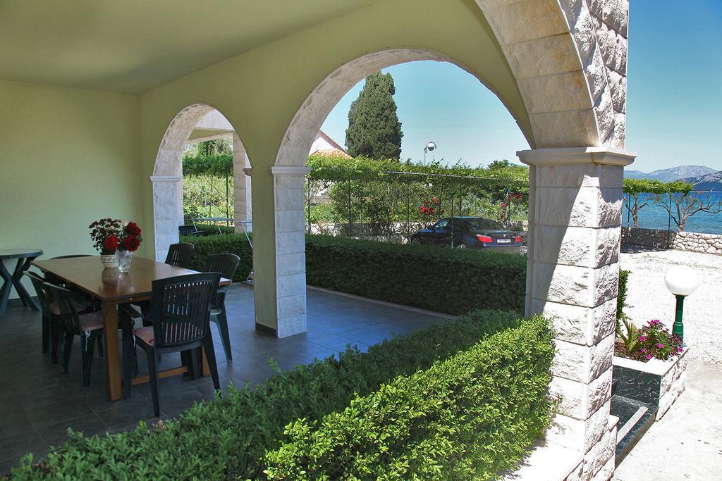 Villa Marijana Сресер Екстер'єр фото